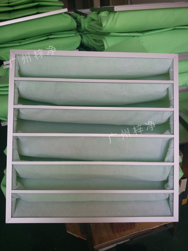 過濾棉袋式初效過濾器采用G4等級過濾棉制作,過濾精度為5um。