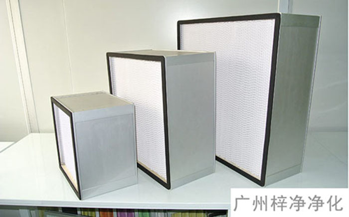 F-S有隔板中效空氣過濾器主要用于制藥、電子、食品廠房中潔凈/空調(diào)/通風(fēng)系統(tǒng)的中級過濾。